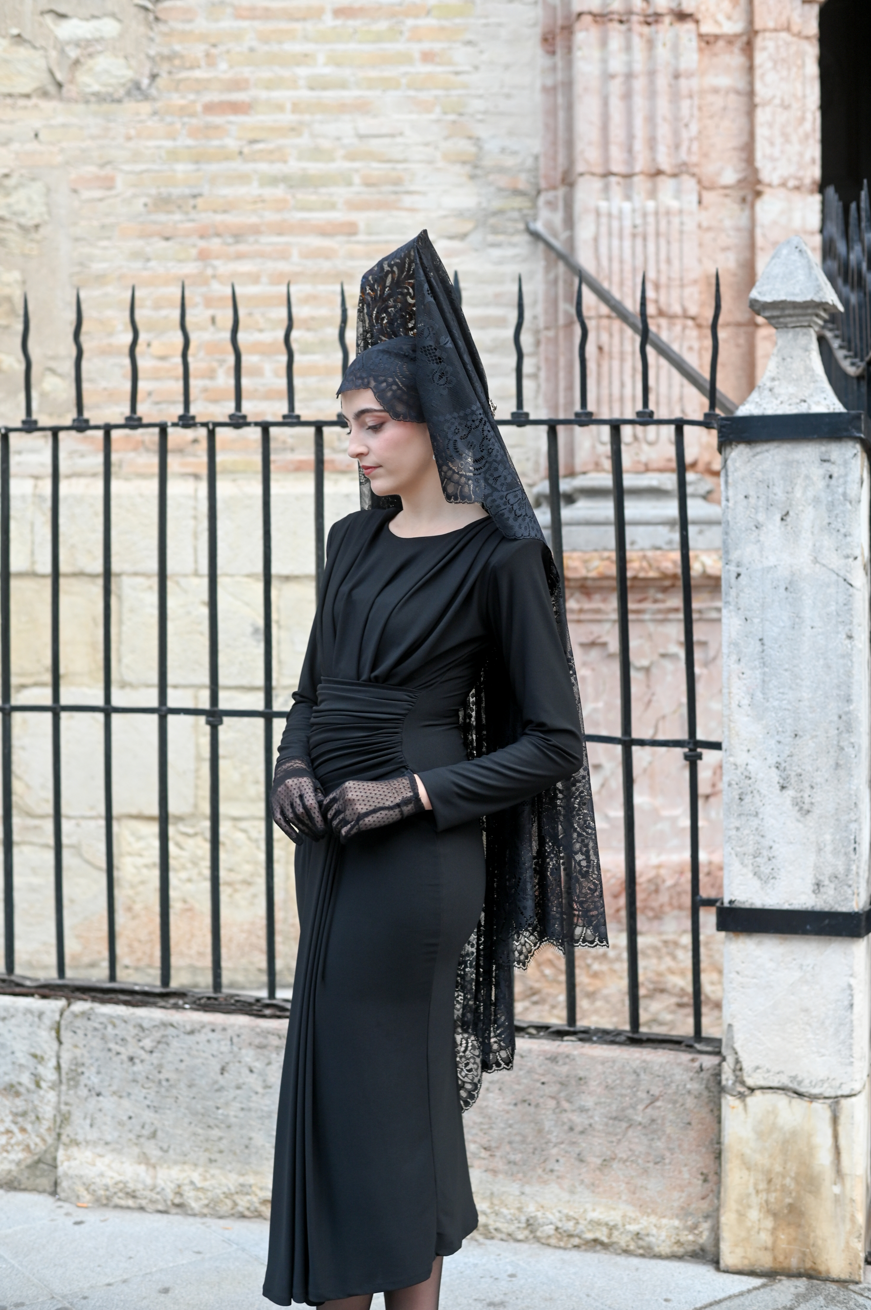 Vestido Piedad - Imagen 3