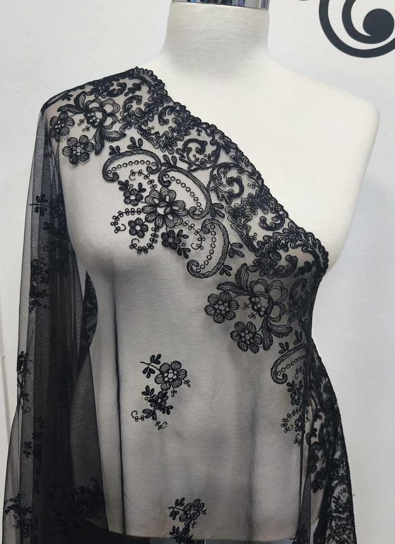 Mantilla Premium Bordada Maquina 0014