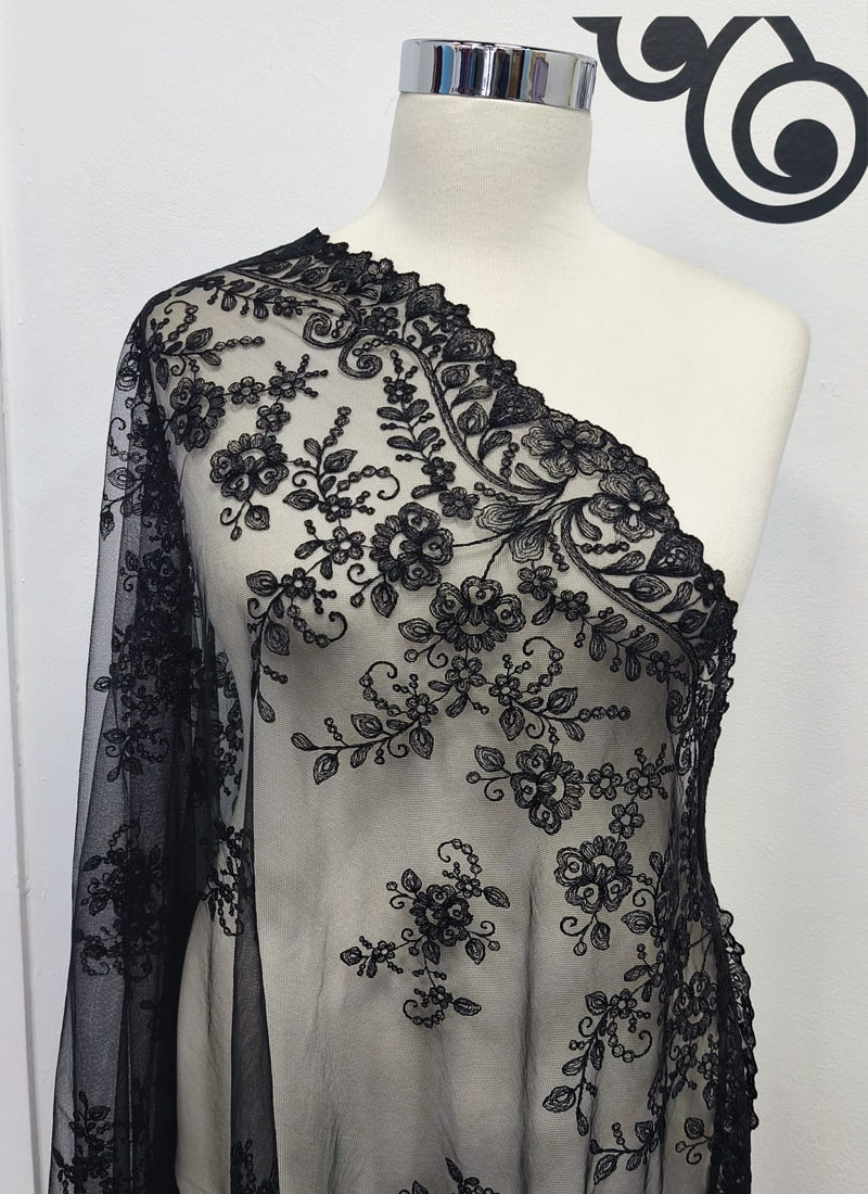 Mantilla Premium Bordada Maquina 0013