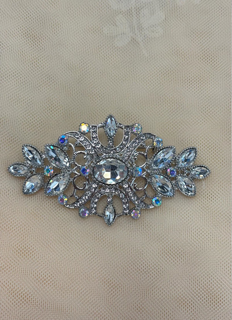 Broche estilo barroco 794 plateado